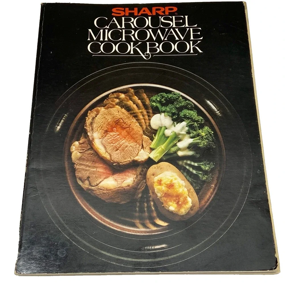 Sharp Carousel Microwave Cook Book + R-4620‎ Operate Manual Vintage USA 1981 GUC